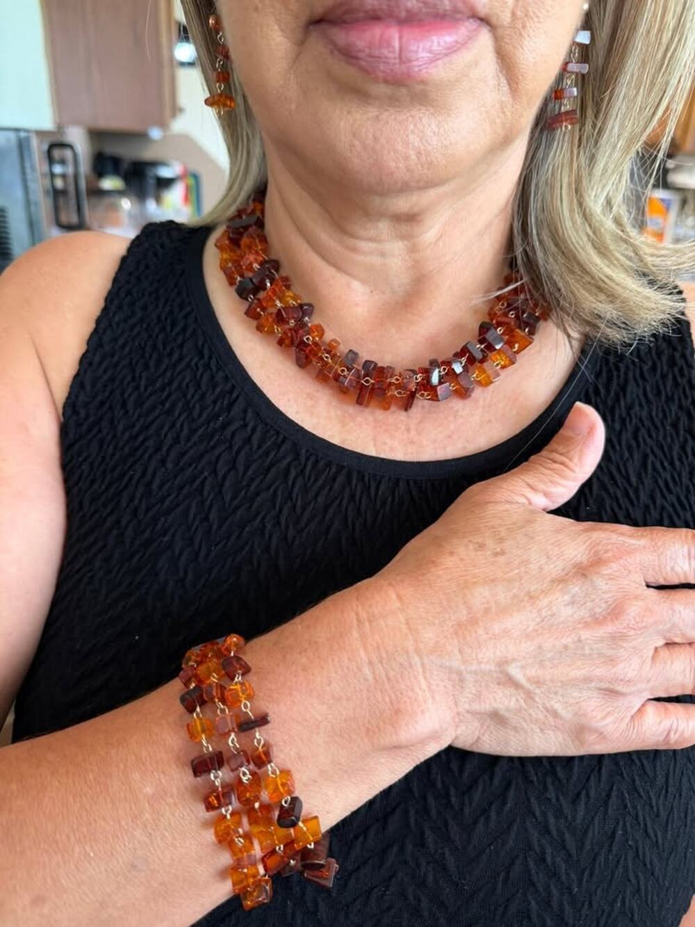Genuine Amber Necklace with 8K Gold Findings – Estate Jewelry (CCC6)
